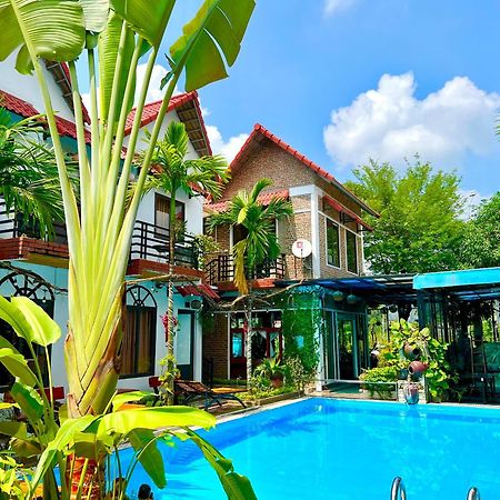 The Pineapple House Bed and Breakfast Ninh Binh Buitenkant foto
