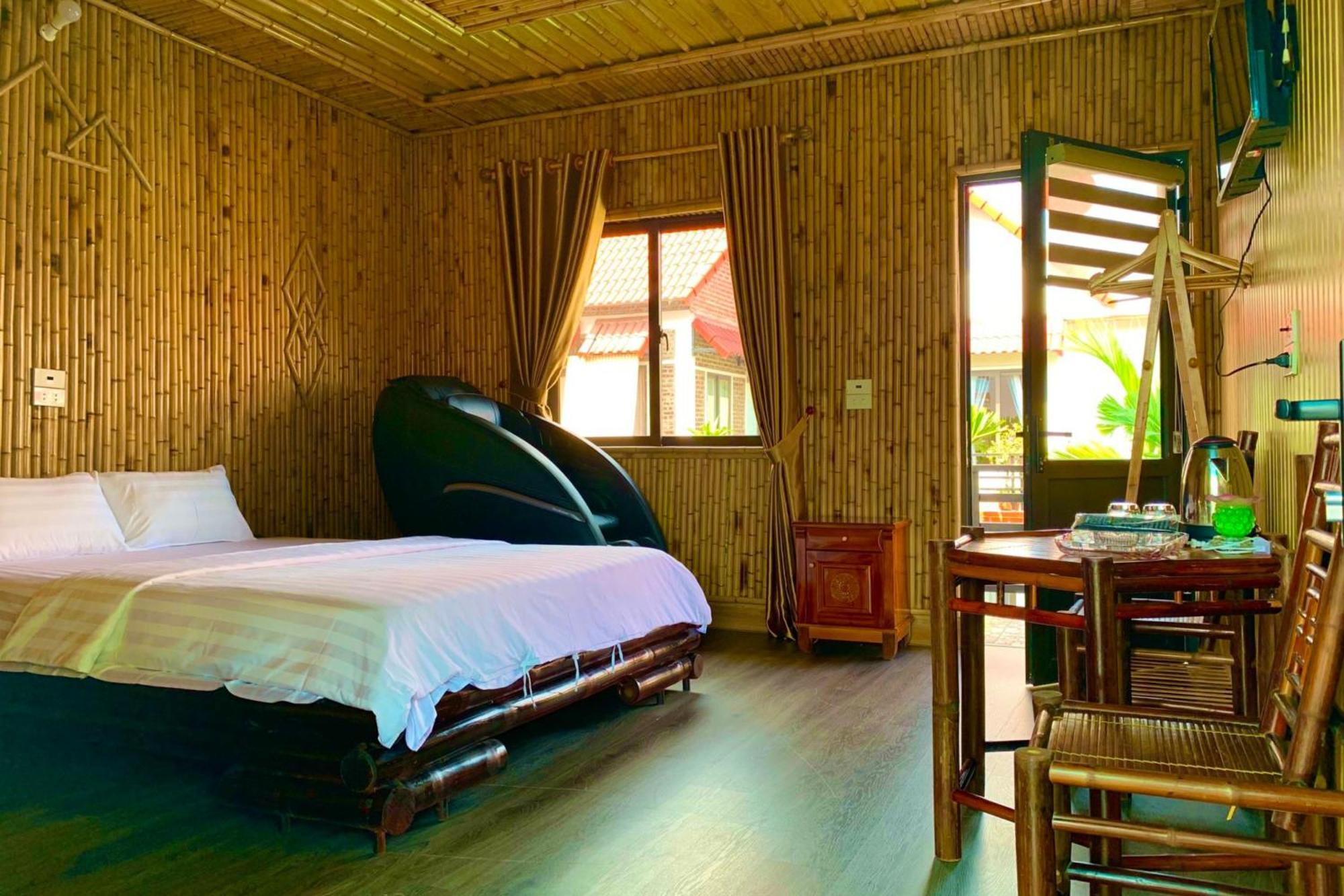 The Pineapple House Bed and Breakfast Ninh Binh Buitenkant foto